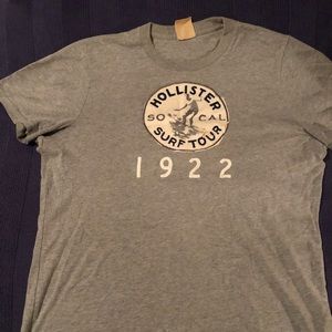 Hollister T-shirt